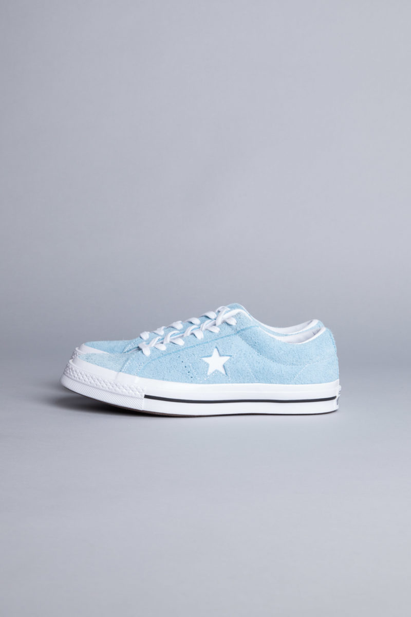 light blue converse sneakers