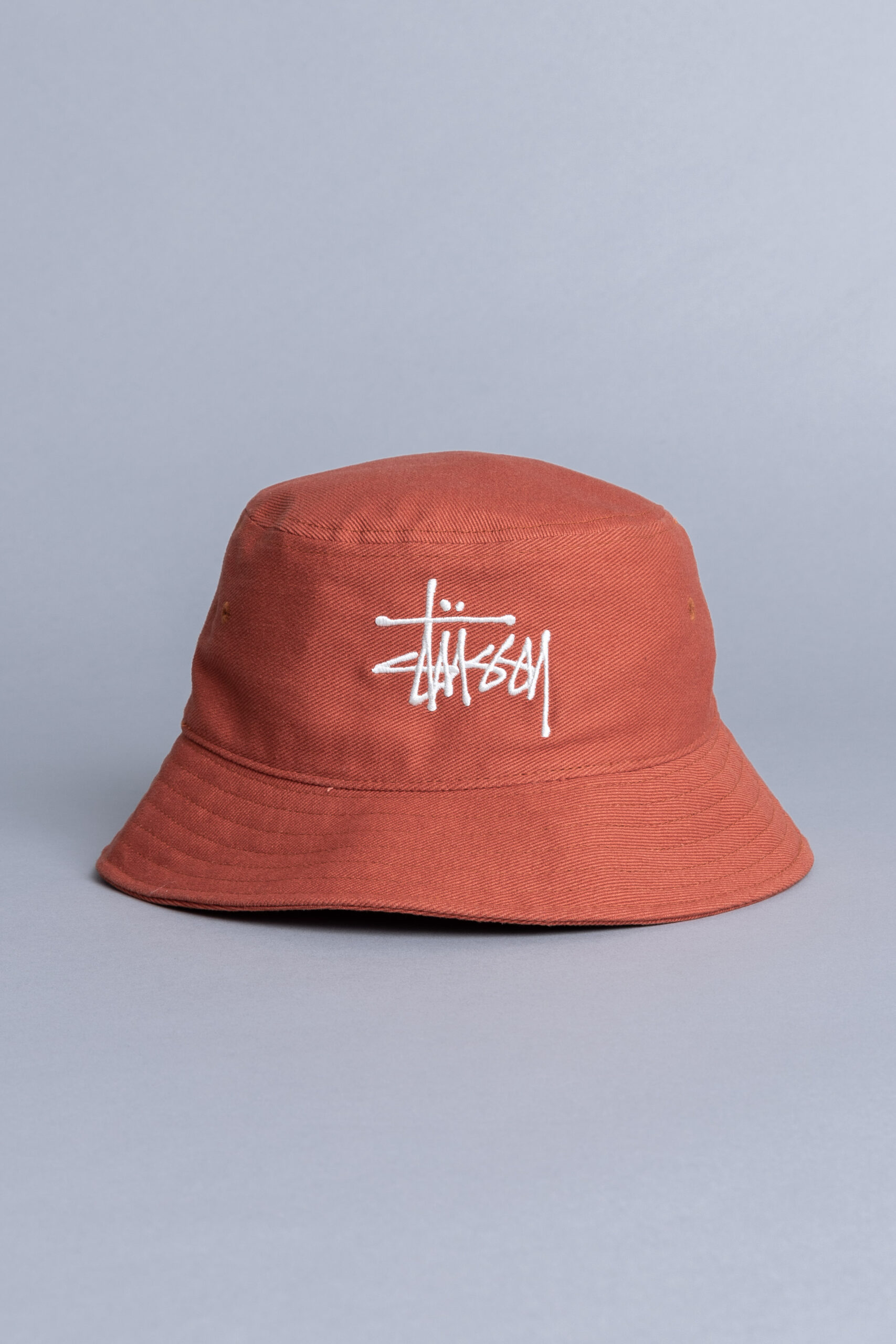 stussy big logo twill bucket hat