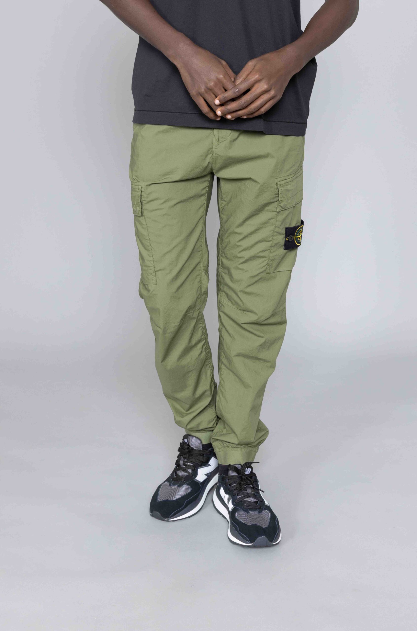 khaki stone island joggers